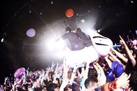 左からあの、しふぉん。（撮影：後藤壮太郎）