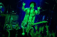 下川リオ（Vo, G）（撮影：新倉映見）