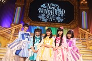 「なにわンダーランド2016 ~ひみつの仮面舞踏会~」開演前のたこやきレインボー。(写真提供:avex)