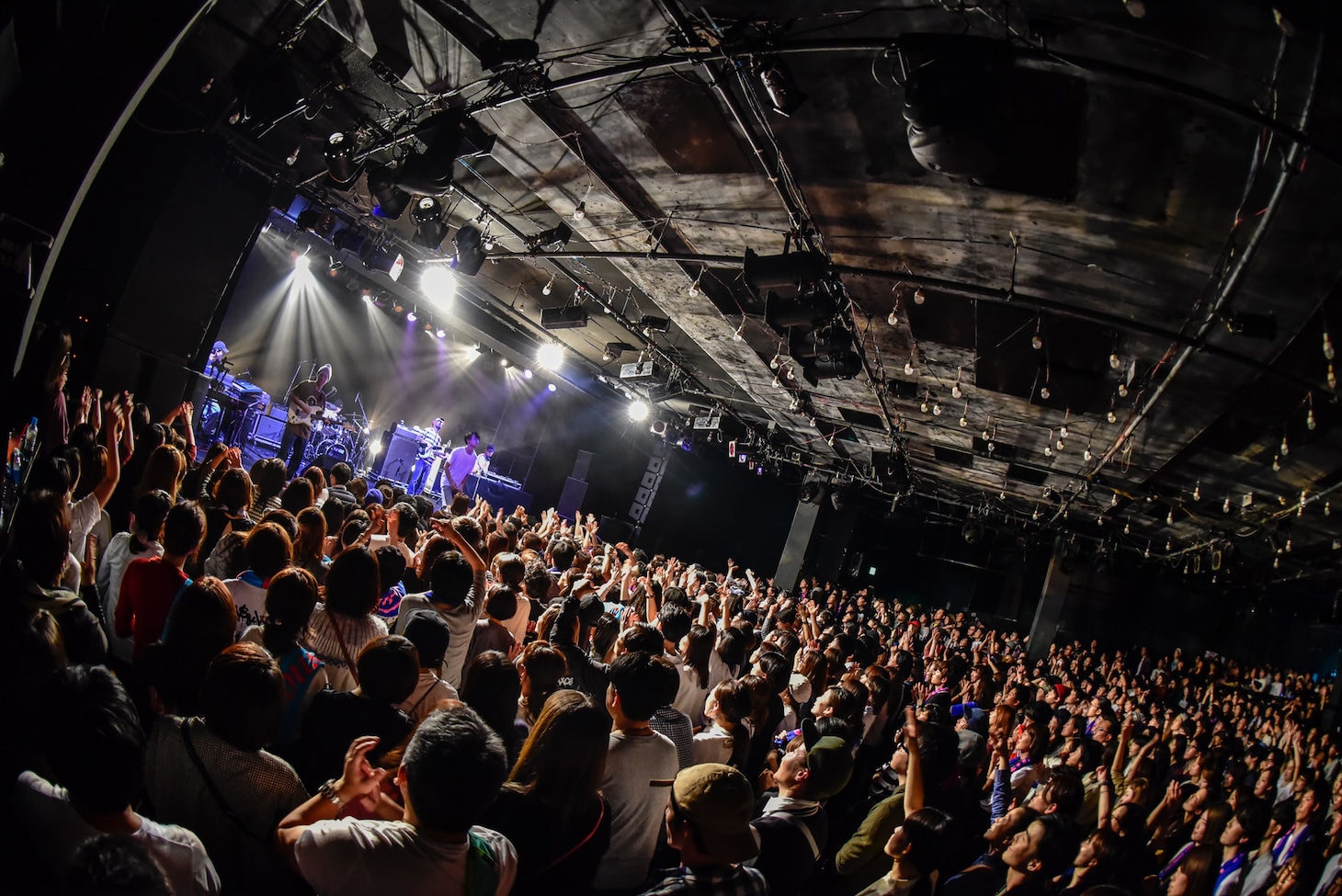 10月29日の「TOUR MINT CONDITION」東京・LIQUIDROOM公演の様子。（Photo By Shun Komiyama）