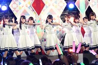 欅坂46 (c)テレビ朝日