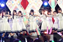 欅坂46 (c)テレビ朝日
