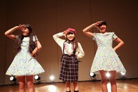 左から市川優月、中原咲耶、小島はな。