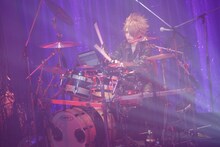 ジン（Dr）（撮影：小財梨佐）