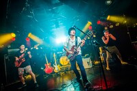 MONSTER大陸「"シン モンスター" Coming Up」の様子。（撮影：西岡浩記）