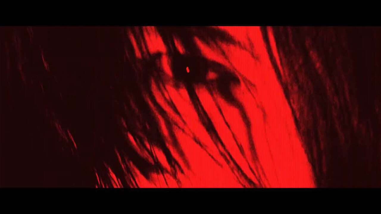 THE NOVEMBERS「1000年」ミュージックビデオのワンシーン。