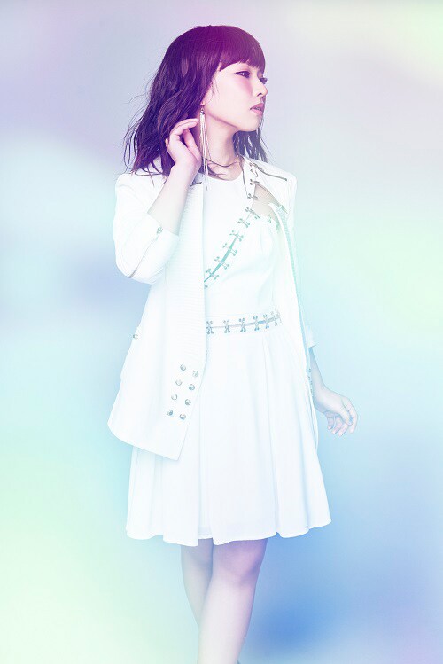 ZAQ、デビュー5周年記念し“ざっくの日”にアコースティックライブ