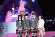 囲み取材に出席した山出愛子、黒澤美澪奈、倉島颯良、三宅宏実選手。