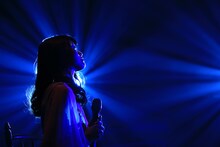 早見沙織（写真提供：ワーナー・ブラザース ホームエンターテイメント）