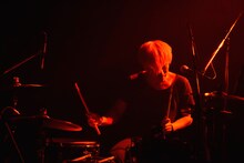 中畑大樹（Dr）（撮影：河本悠貴）