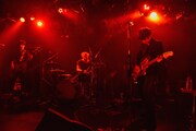 syrup16g「『HAIKAI』前夜 ニューアルバム『darc』収録曲世界最速披露会」の様子。（撮影：河本悠貴）