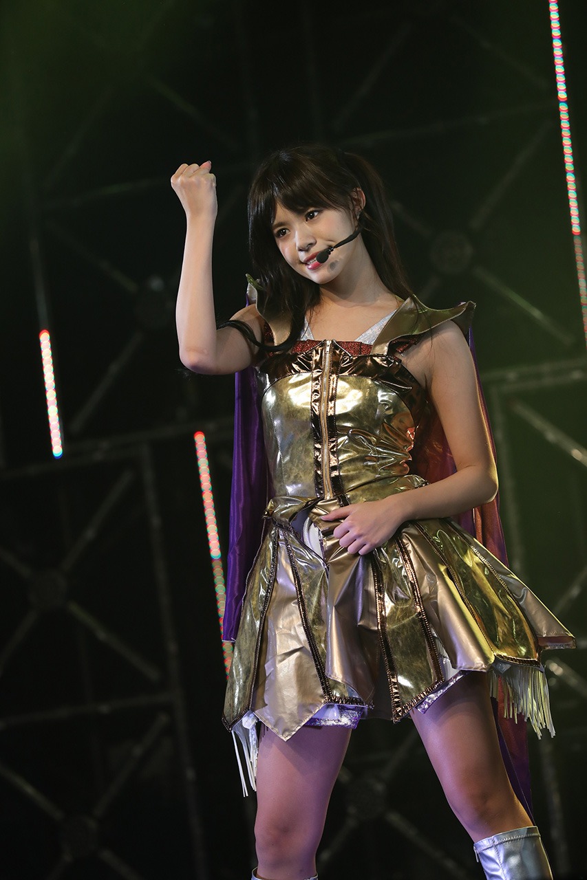 小林晏夕（東京パフォーマンスドール）（写真提供：EPICレコード）