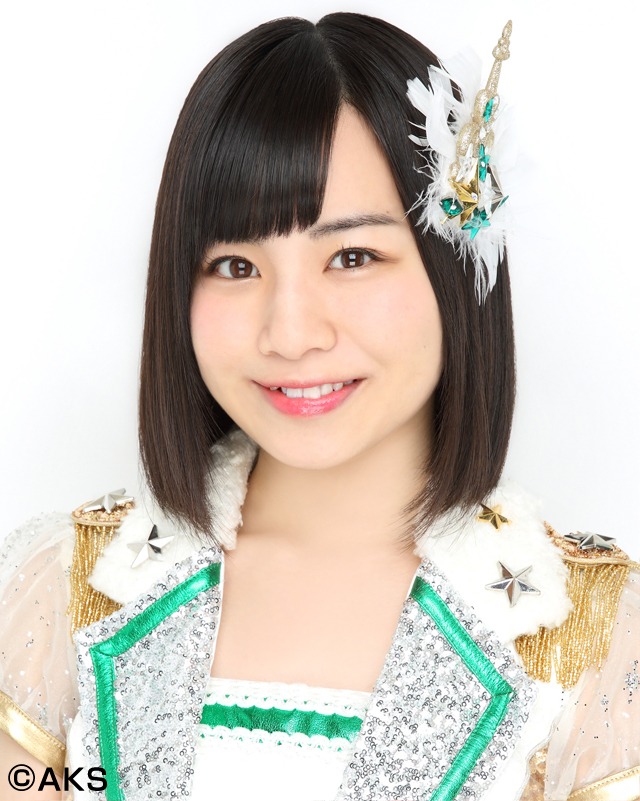 青木詩織