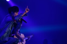 TAKUYA∞（Vo / UVERworld）（撮影：山内洋枝）