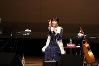 「第47回学習院大学 桜凛祭2016」に参加した柏木由紀。