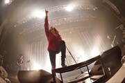 SUPER BEAVER「SUPER BEAVER『27』Release Tour 2016 ～27こぶ、ラクダ～」東京・Zepp DiverCity TOKYO公演の様子。（Photo by MAYUMI -kiss it bitter-）