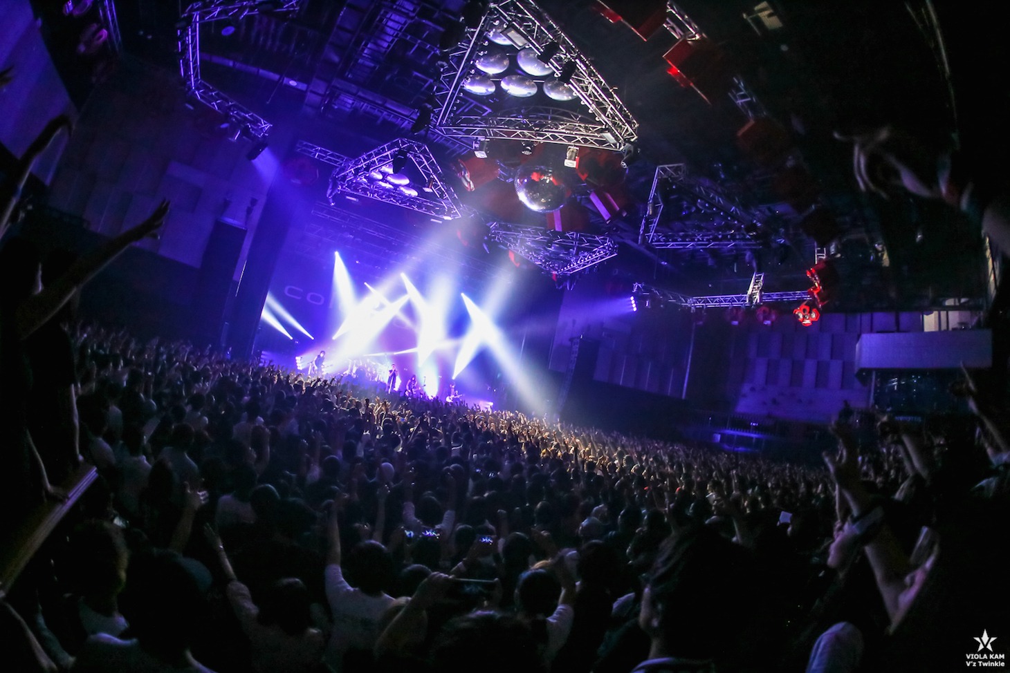 coldrain「SETLIST ELECTION TOUR 2016」東京・新木場STUDIO COAST公演の様子。