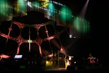 「鬼束ちひろコンサート」東京・中野サンプラザホール公演の様子。（撮影：堀田芳香）