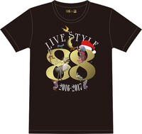 「Magical Christmas」限定商品のTシャツ。