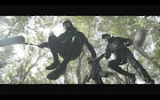 「CROSSOVER beats」MVのワンシーン。