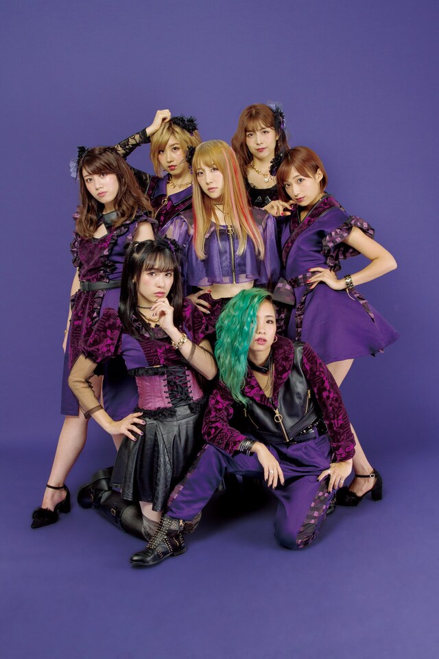 Chu-Z。最後列右が麻衣愛。