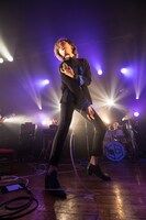 アヴちゃん（Vo / 女王蜂）（撮影：森好弘）