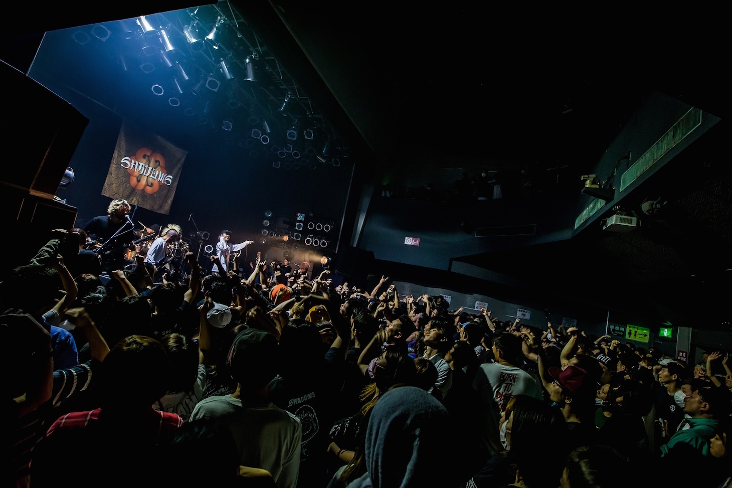 SHADOWS「SHADOWS JAPAN TOUR 2016 EXTRA SHOWCASE」の様子。（Photo by Takashi "TAKA" Konuma）