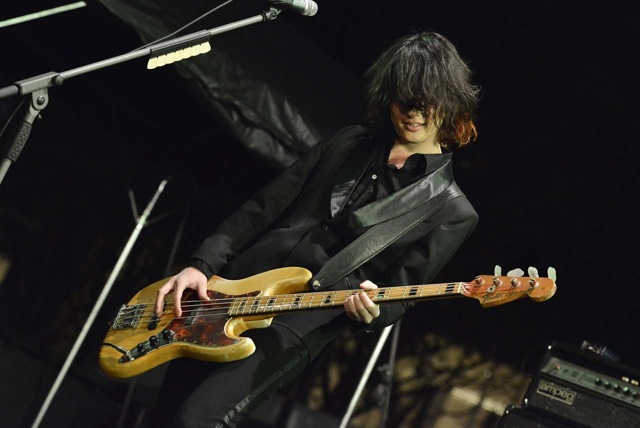 磯部寛之（B, Cho）（Photo by AZUSA TAKADA）