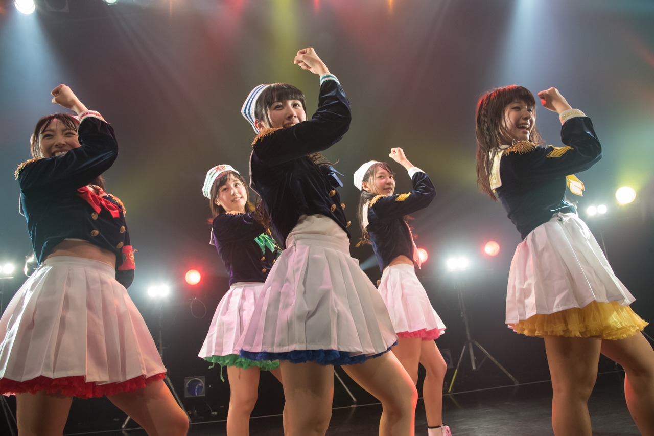 転校少女歌撃団2ndワンマンライブの様子。（写真提供：エー・プラス）