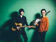 山内総一郎（フジファブリック）と長岡亮介（ペトロールズ）。