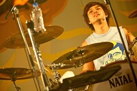 ペギ（Dr, Cho / グッドモーニングアメリカ）（撮影：佐藤広理）