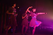 Negicco「ネギの産地でこんにちネギネギ」最終公演の様子。