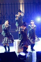 「さくら学院祭☆2016」の様子。（写真提供：アミューズ）