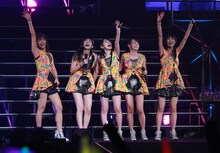 「Juice=Juice LIVE MISSION FINAL at 日本武道館」の様子。（提供：アップフロントグループ）