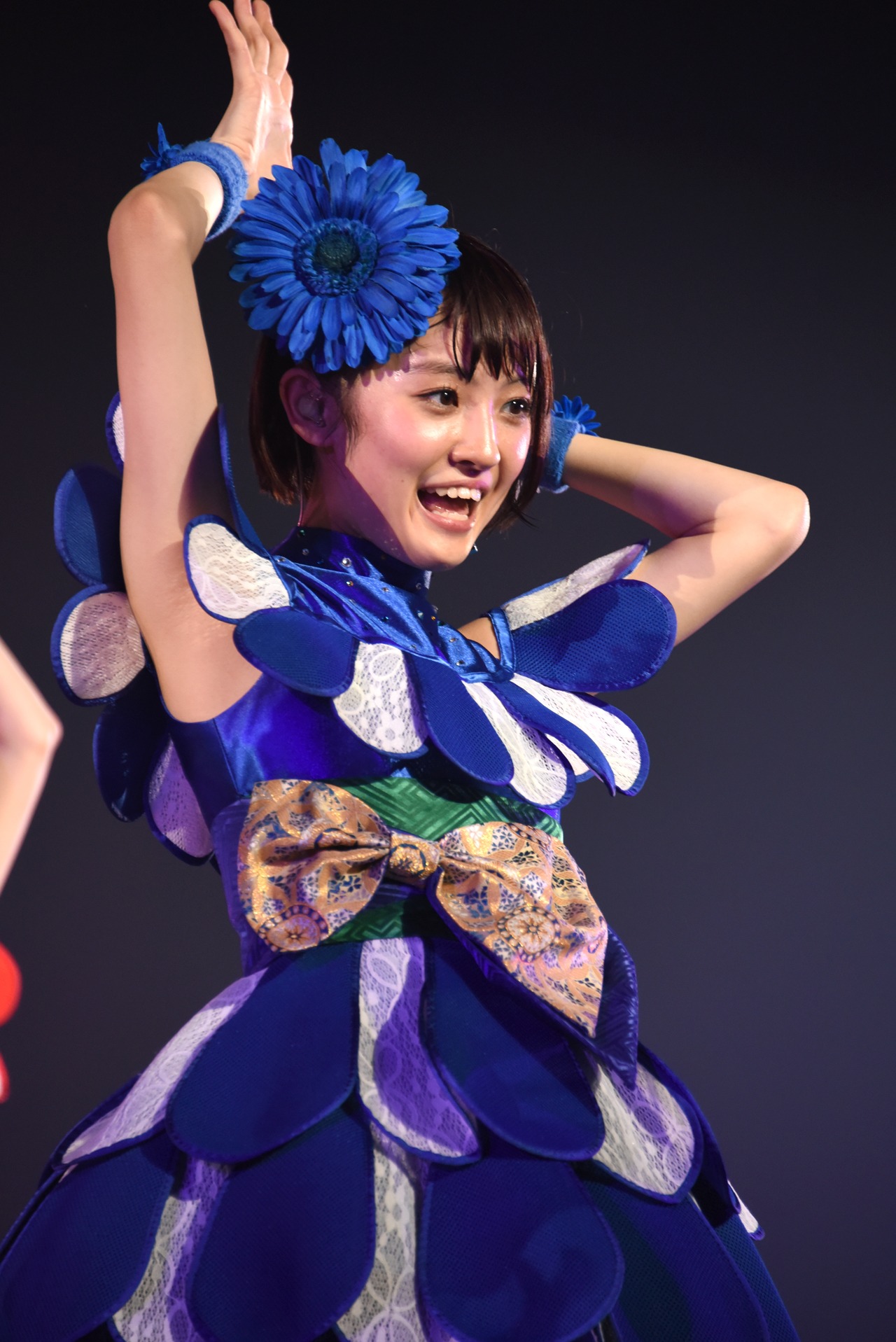 咲良菜緒