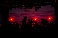 mol-74「kanki」リリースツアー東京・六本木SuperDeluxe公演の様子。