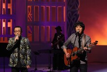 左からさだまさし、山崎まさよし。 (c)フジテレビ