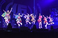 「アップアップガールズ（仮） 日本武道館超決戦 vol.1」の様子。