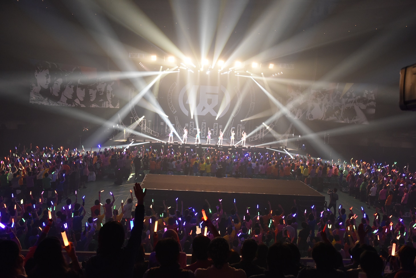 「アップアップガールズ（仮） 日本武道館超決戦 vol.1」の様子。