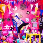 VALSHEが「RIOT」巻き起こしたツアーをDVD化、新作アルバム&秋ツアーも
