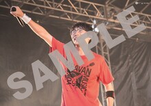 「高橋優 来し方行く末ダイニング」にて「来し方行く末」を購入した人に配布されるポスターデザイン。