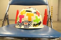 ZERRY（Vo, G, Harmonica / THE TIMERS）のヘルメット。