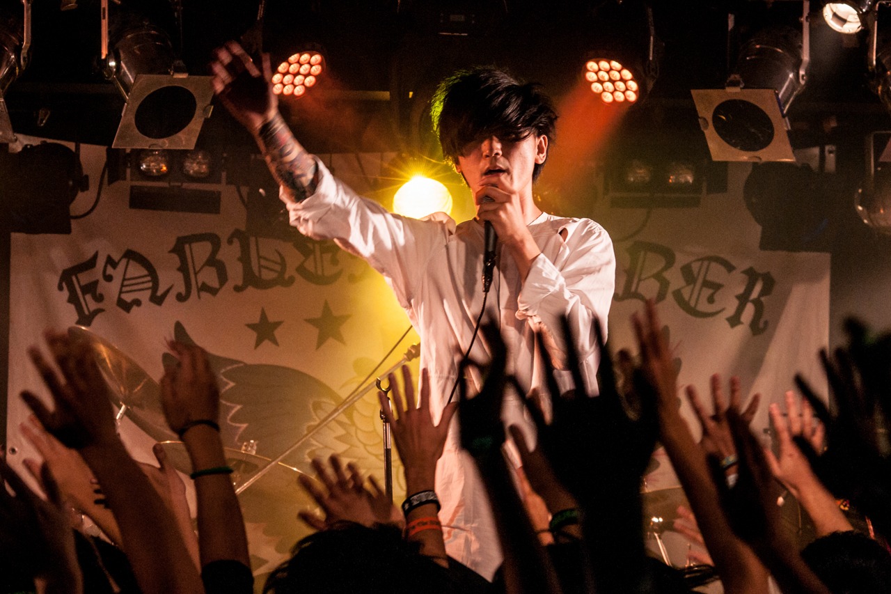 N'Eita（G, Vo）（Photo by NAOTO SONODA）