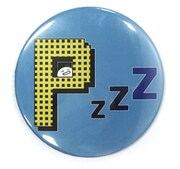 店頭購入者を対象に販売される缶バッヂミラー。