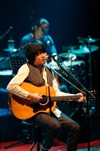 山内総一郎（Vo, G）（撮影：木村泰之）