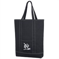 「EXO POP UP STORE」で販売される2Wayトートバッグ。