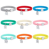 「EXO POP UP STORE」で販売されるメンバー別ヘアゴムブレス。