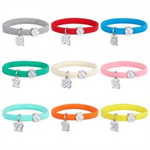 「EXO POP UP STORE」で販売されるメンバー別ヘアゴムブレス。