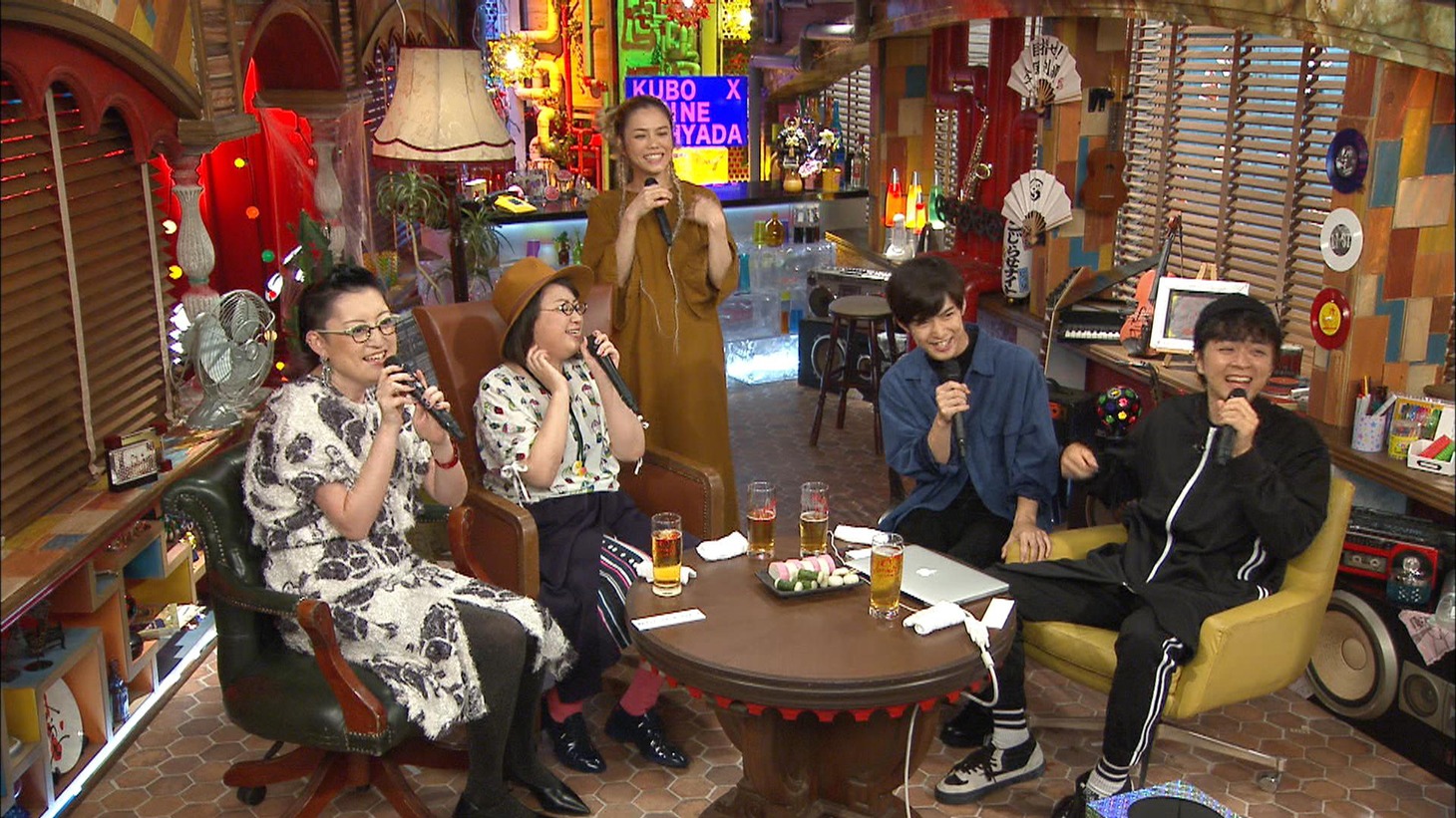 「久保みねヒャダ こじらせナイト」“Chara選手権”のワンシーン。(c)フジテレビ