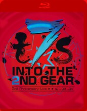Tokyo 7th シスターズ「t7s 2nd Anniversary Live 16'→30'→34' -INTO THE 2ND GEAR-」初回限定盤ジャケット